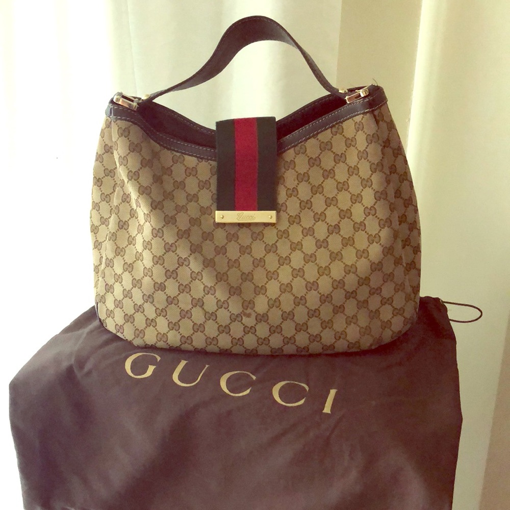 Shoulder bag
